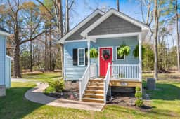 Luxury Studio Guesthouse, Walk to Museum, Boat Parking
